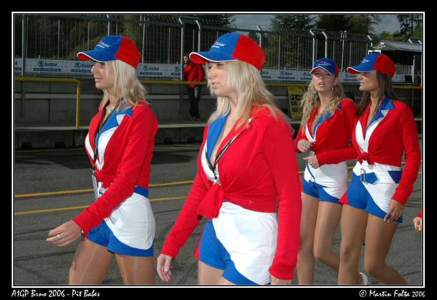 A1GP_Babes_001.jpg