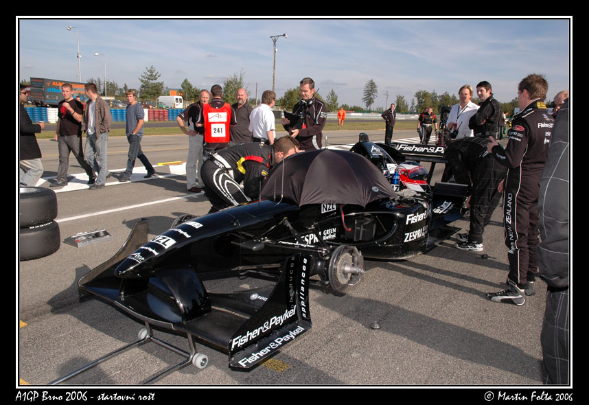 A1GP_Pitlane_015.jpg