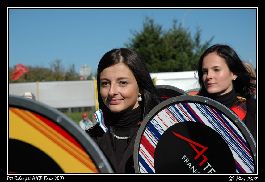 Pit_Babes_A1GP_07_014.jpg