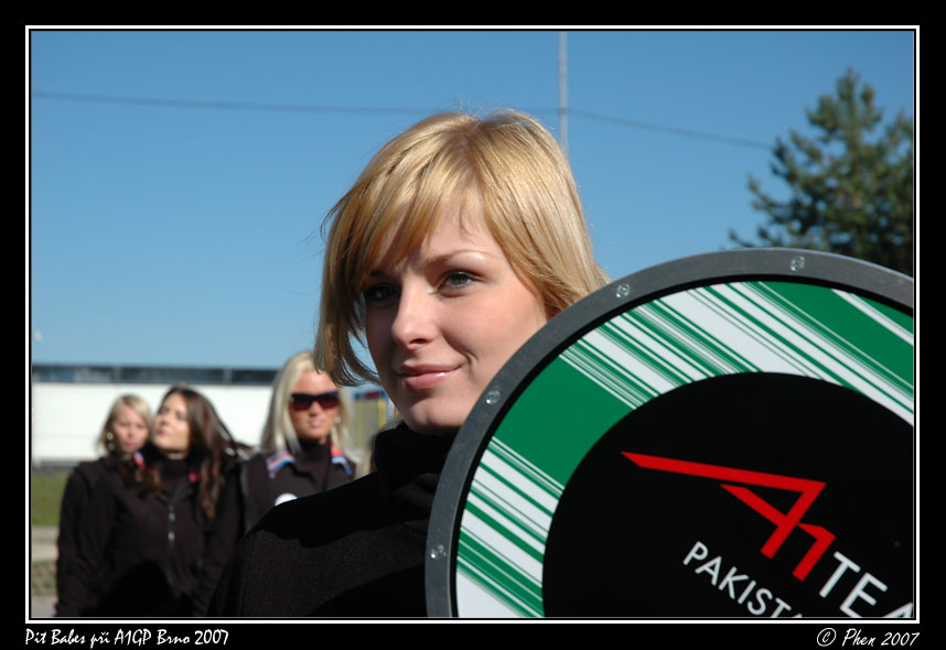 Pit_Babes_A1GP_07_021.jpg