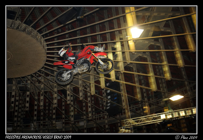 Freestyle_ArenaCross_Brno_09_004.jpg