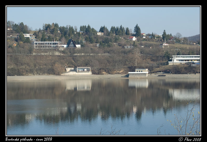 Brnenska_prehrada_unor_2008_001.jpg