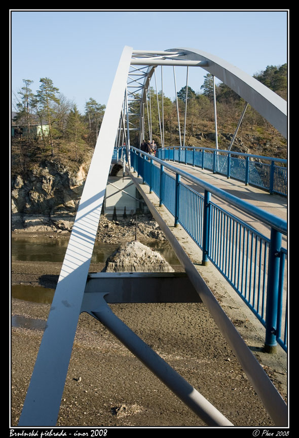 Brnenska_prehrada_unor_2008_042.jpg
