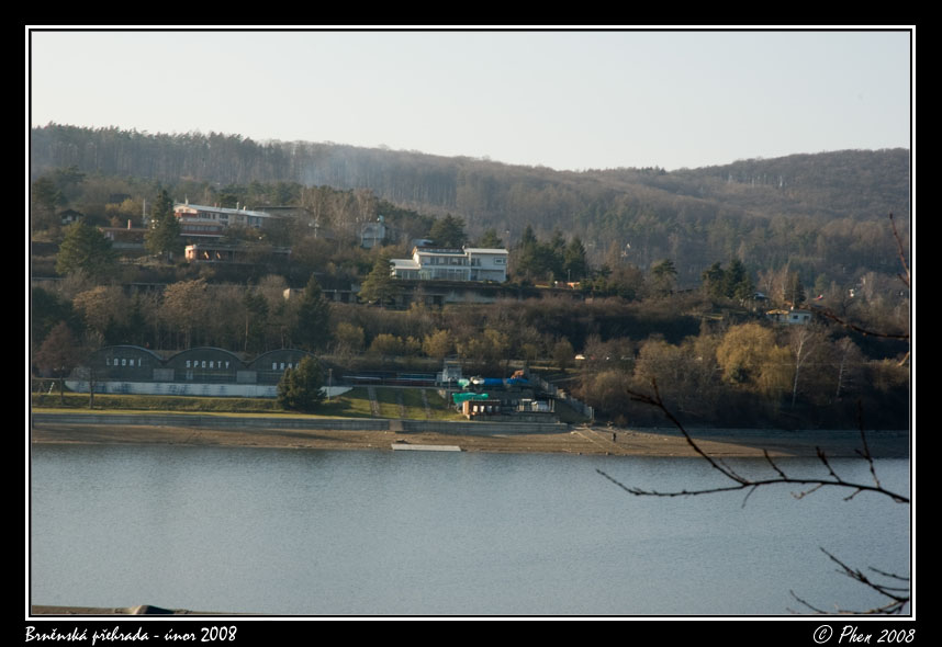 Brnenska_prehrada_unor_2008_077.jpg