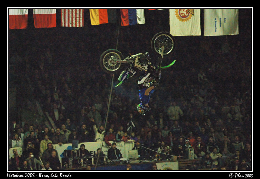 DruhĹľ skok - nedotoÄŤenĂ­
