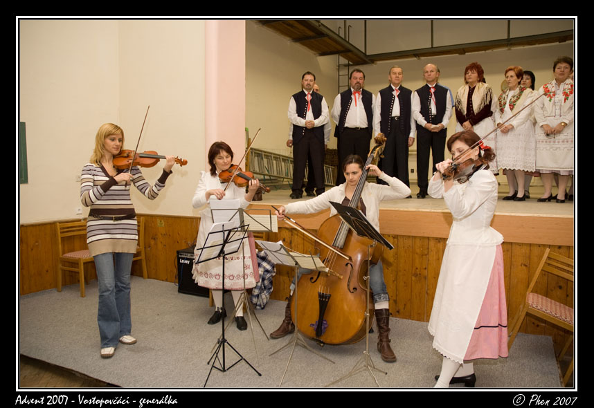Advent_2007_Vostopovcaci_generalka_023.jpg