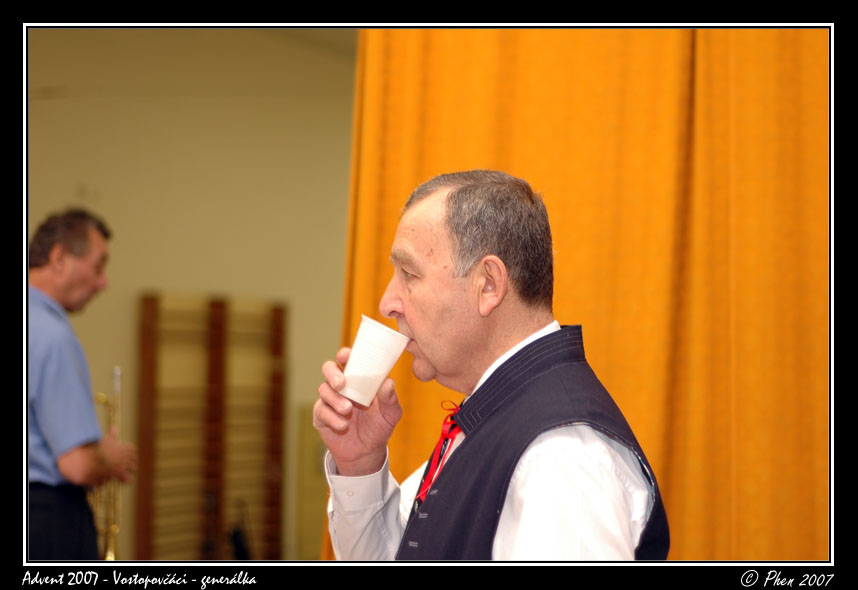 Advent_2007_Vostopovcaci_generalka_072.jpg