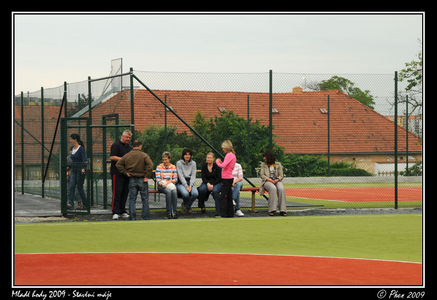 Mlade_hody_09_staveni_maje_023.jpg